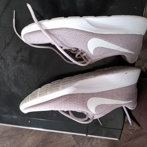 Light pink Nike shoes